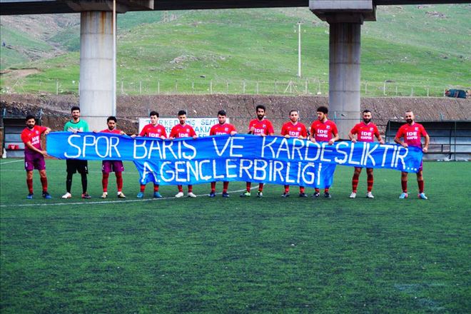 Liderliğini Sürdürüyor