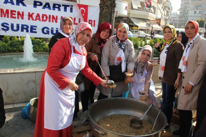 AK Parti Kadın Kolları ndan Aşure Günü 