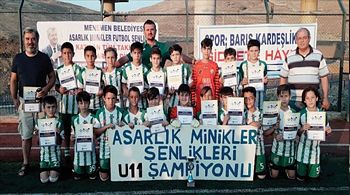 U11´de Şampiyon Salihlispor 